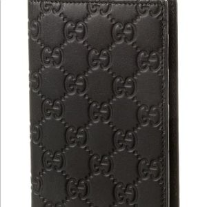 Gucci GG Signature Leather Bifold Wallet